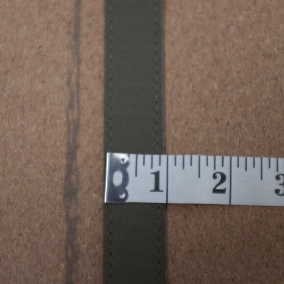 COPY - Green buckle belt Hook Closure vintage style adjustable 1" wide - Picture 4 of 10